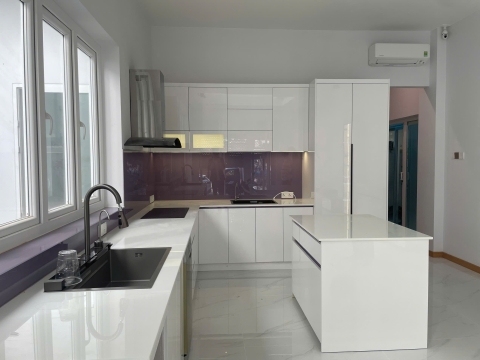 THI CÔNG TỦ BẾP NHÀ CÔ PHƯỢNG PHƯỜNG 2