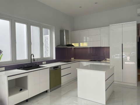 THI CÔNG TỦ BẾP NHÀ CÔ PHƯỢNG PHƯỜNG 2