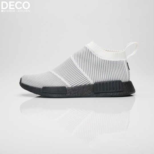 Giày Slip On Ultraboost 21